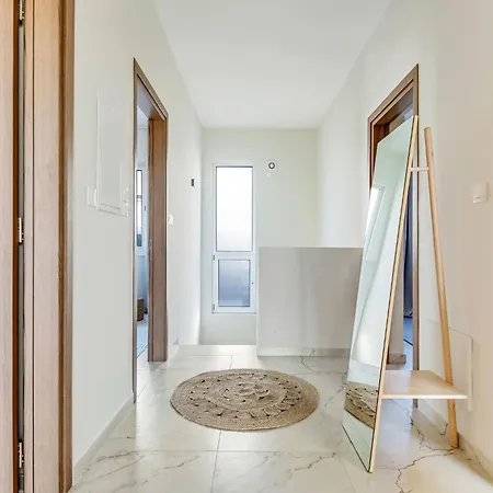 Вилла Sanders Mythical Blue