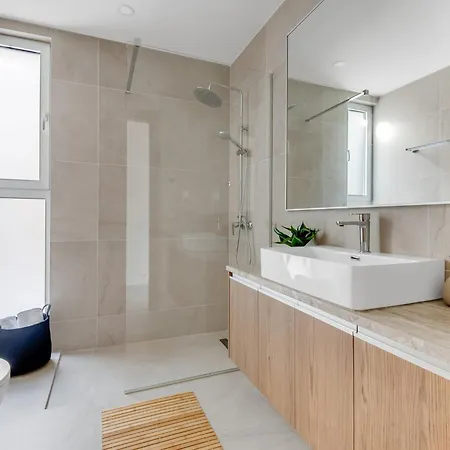 Sanders Mythical Blue Willa Paralimni