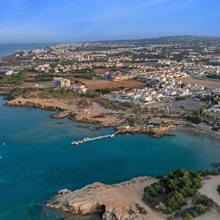 Villa Sanders Mythical Blue Paralimni